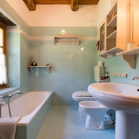 Cascina Moneia Bagnolo Piemonte